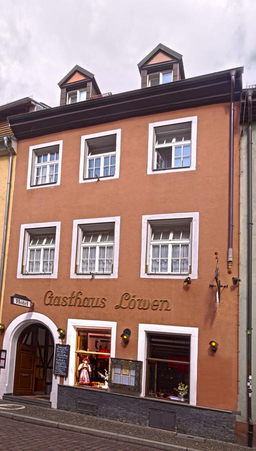 Gasthaus Loewen 弗赖堡 外观 照片