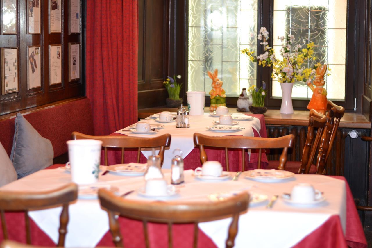 Gasthaus Loewen 弗赖堡 外观 照片